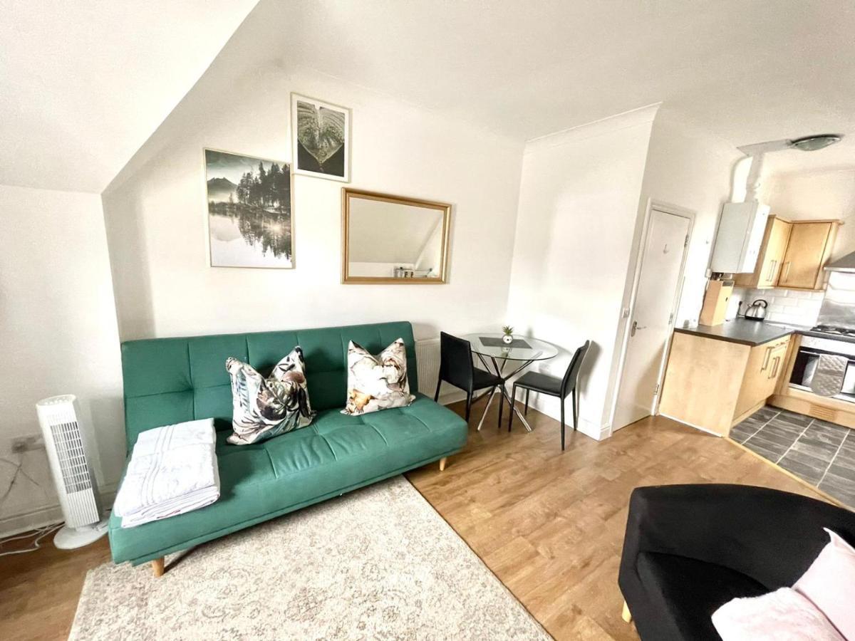 Koala & Tree - 2 Bedroom In City Centre - Short Lets & Serviced Accommodation Cambridge Экстерьер фото